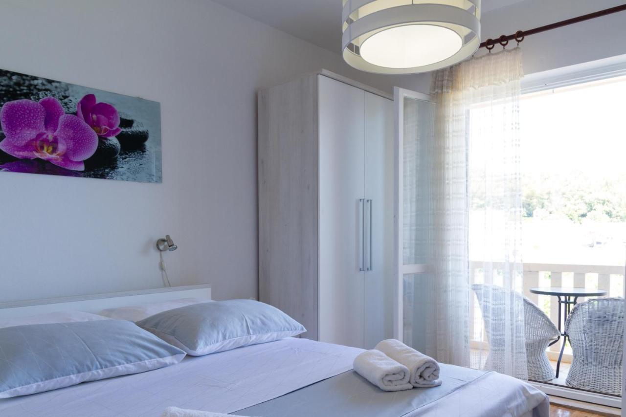 Apartmani Fides Lumbarda Luaran gambar