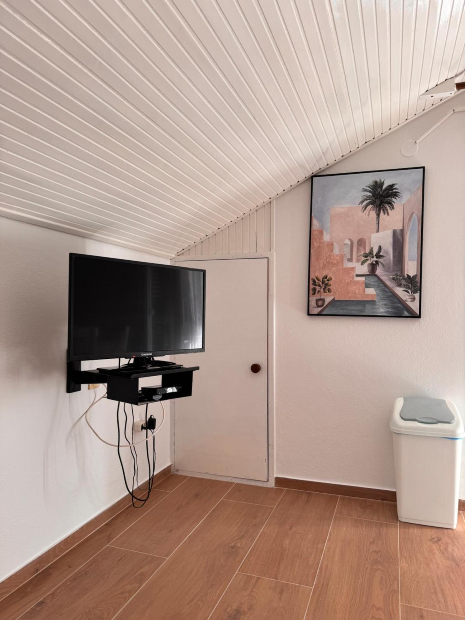 Apartmani Fides Lumbarda Bilik gambar