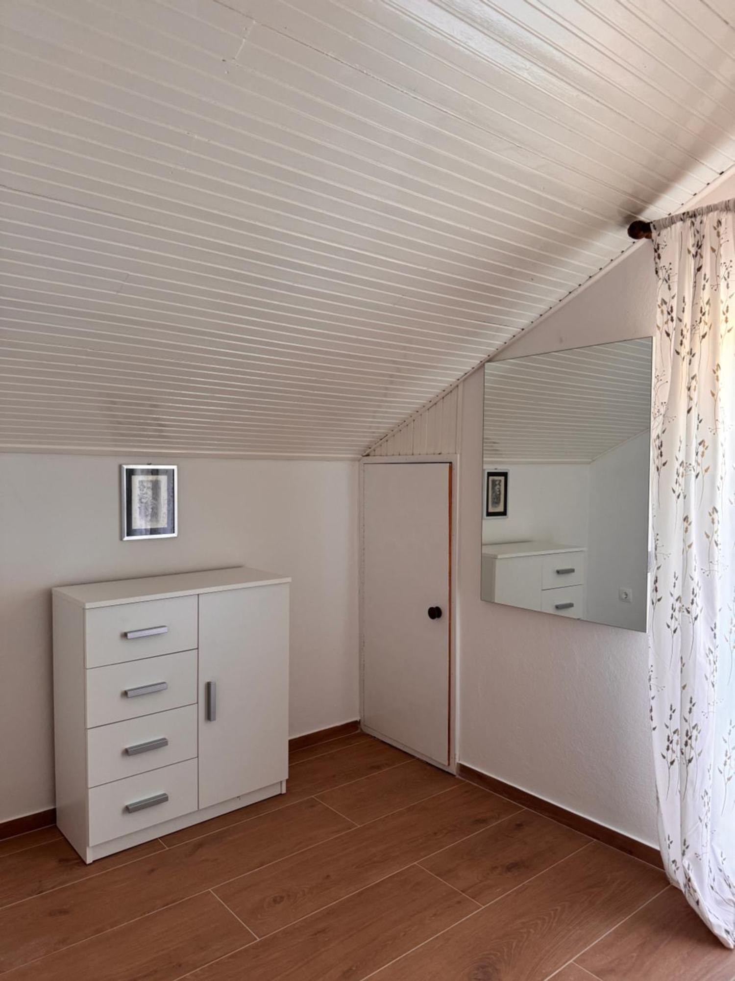 Apartmani Fides Lumbarda Bilik gambar